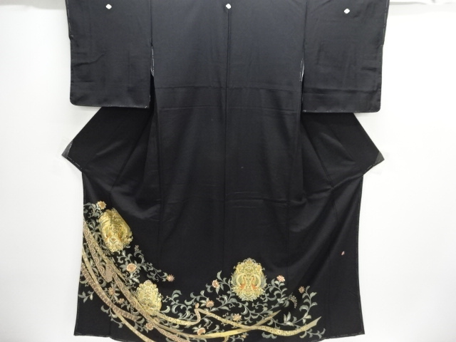 作家物　熨斗に鳳凰・花更紗模様刺繍留袖（比翼付き）